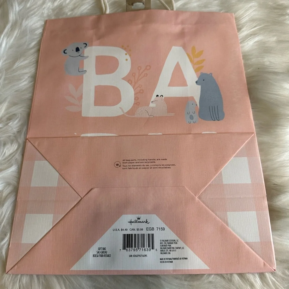 🩵5/$8 Baby Gift Bag with Animal Design